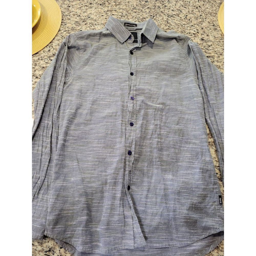 Tavik+Beach Born/ City Raised Mens Small Grey Stripe ‎ Button Shirt